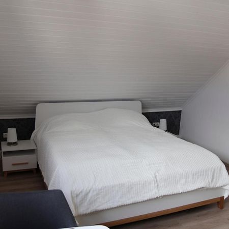 Privatzimmer Mit Eigenem Bad Und Kueche Бургвидел Екстериор снимка